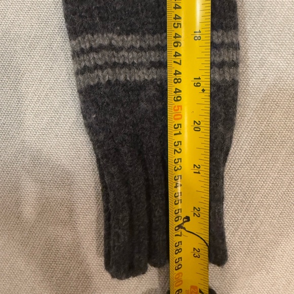 Aritzia TNA Cowichan Y2K wool sweater charcoal - Picture 10 of 11